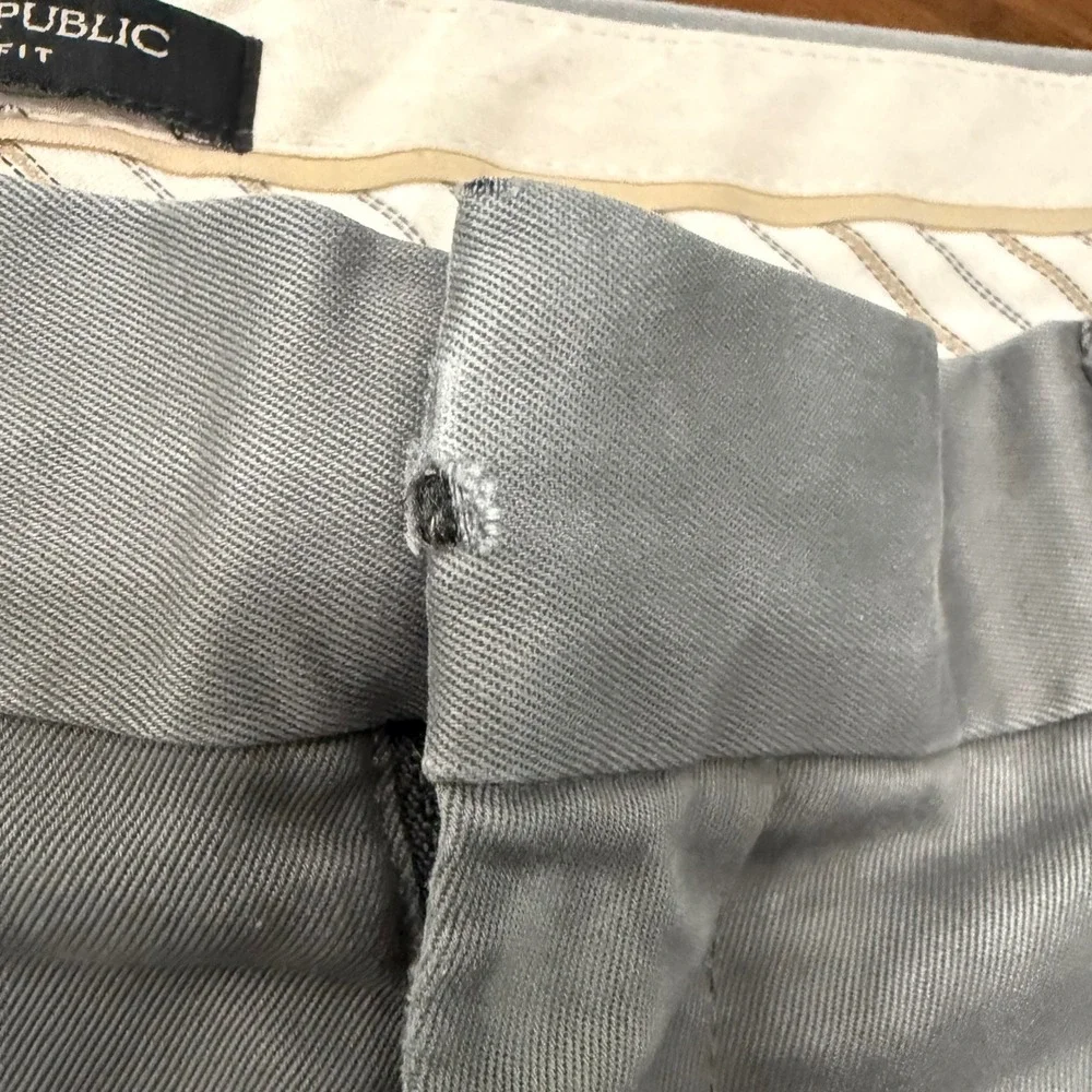 Banana Republic Rapid Movement Chino Tapered Fit Pants Mens 36 Blue Gray